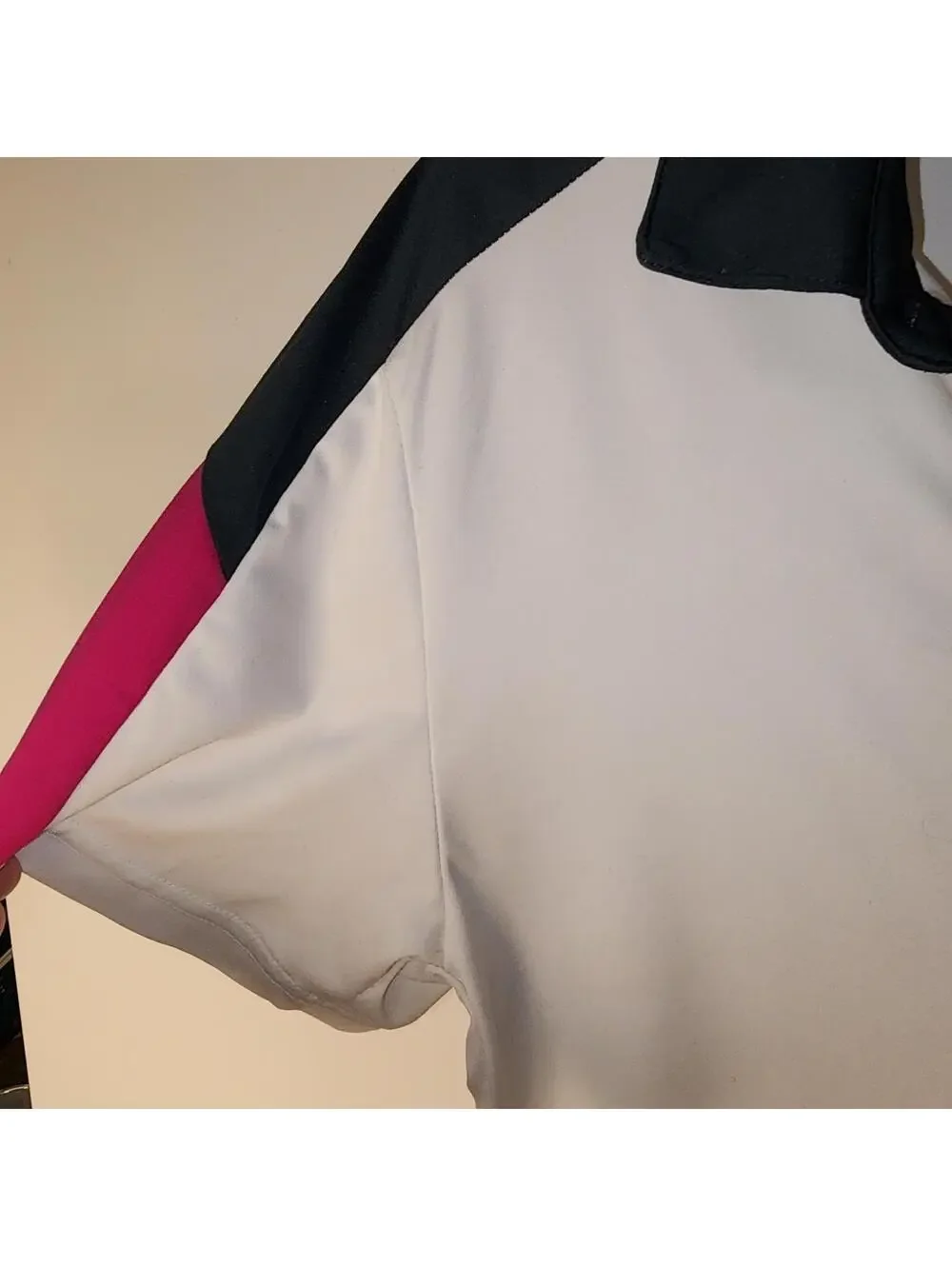 Nike Dri Fit womens Short Sleeve White Pink Shirt Size S Active Soft tennis golf